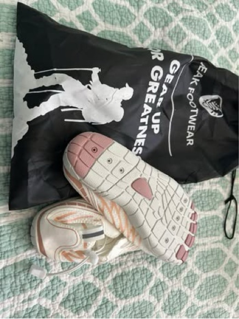 Peak Performance Women's Athletic Shoes in White and Pink